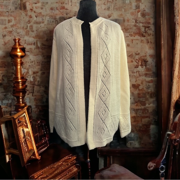 Vintage old fashioned sweater open front open knit detailed patterns - Picture 1 of 5